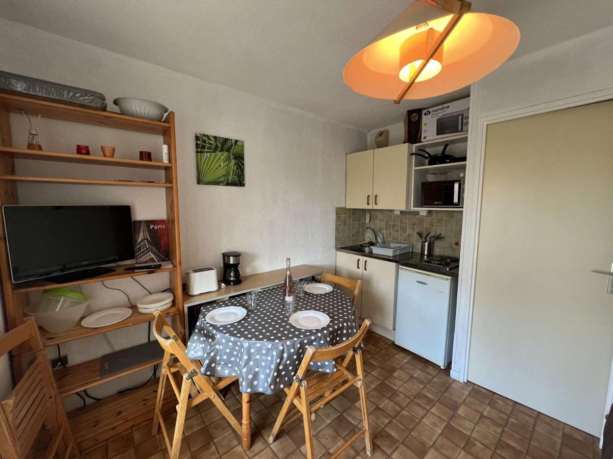 Studio Economique Avec Piscine, Terrasse Et Parking A Valras-Plage, A 500M De La Plage - Fr-1-701-56 Bagian luar foto